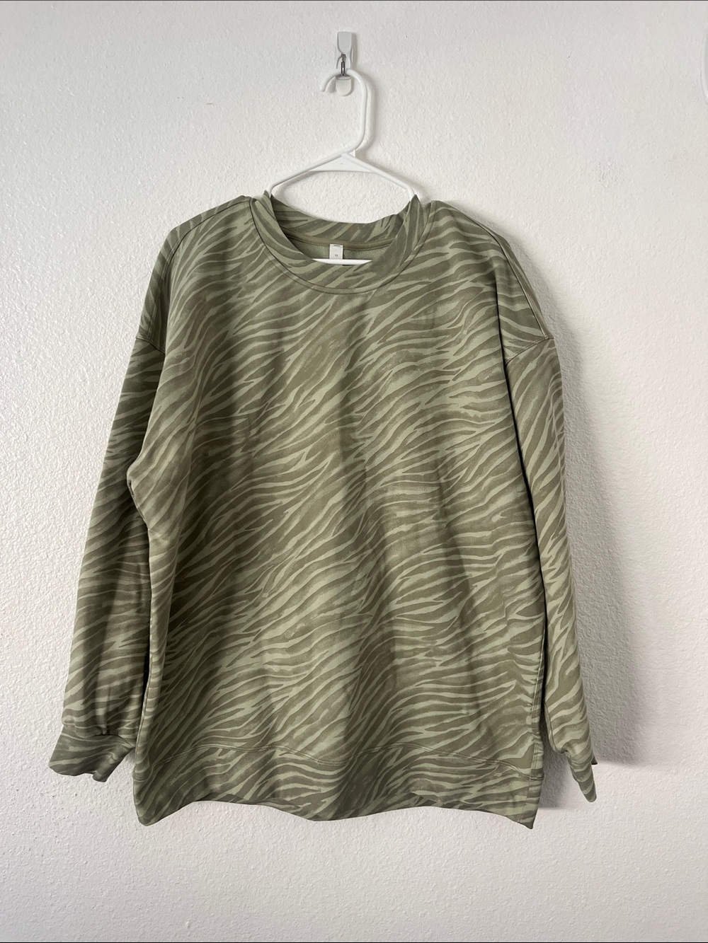 Lululemon Perfectly Oversized Crew Neck Pullover Sweatshirt Le Tigre Green Fern